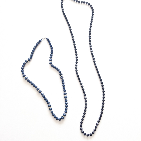 SET Vintage Navy Blue Beaded Necklaces - Picture 6 of 6